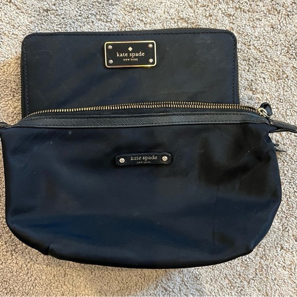 Kate Spade black nylon wallet and make up case - good used condition - Picture 2 of 8